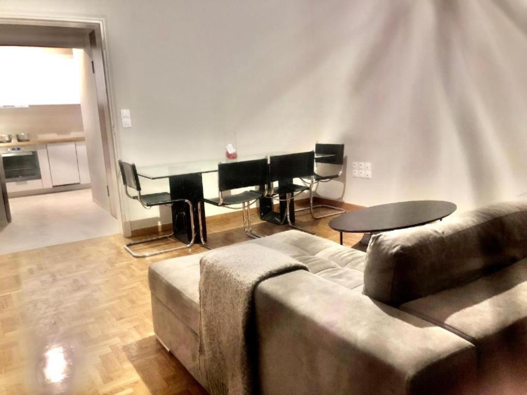 Economy Shared Apartment E In Central Athene Buitenkant foto